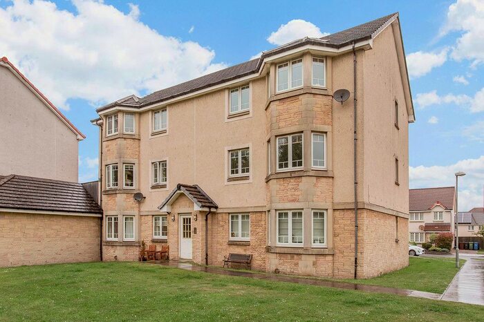 2 Bedroom Flat To Rent In Meikle Inch Lane, Bathgate, EH48