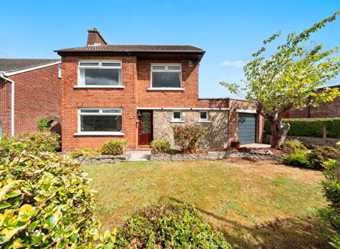 3 Bedroom Detached House For Sale In Roddens Crescent, Belfast, BT5
