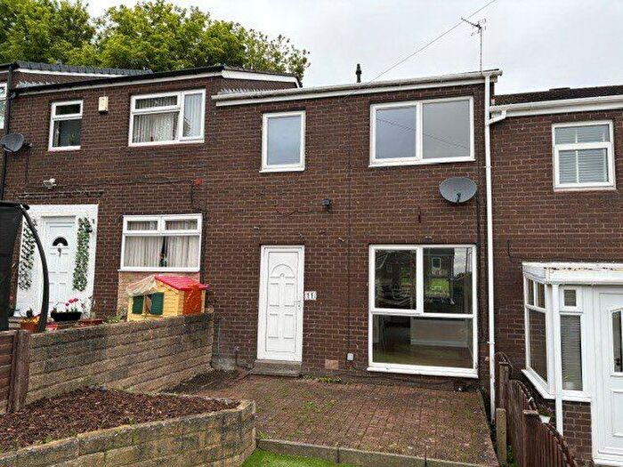3 Bedroom Terraced House To Rent In Rossefield Chase, Leeds, West Yorkshire, LS13