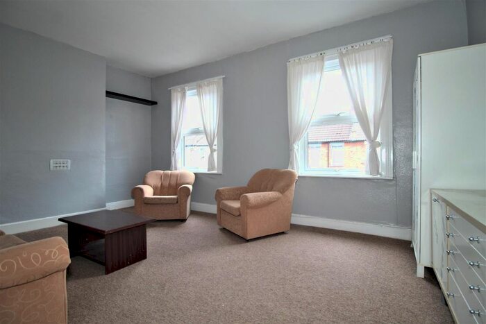 1 Bedroom Flat To Rent In Villiers Road, London, NW2