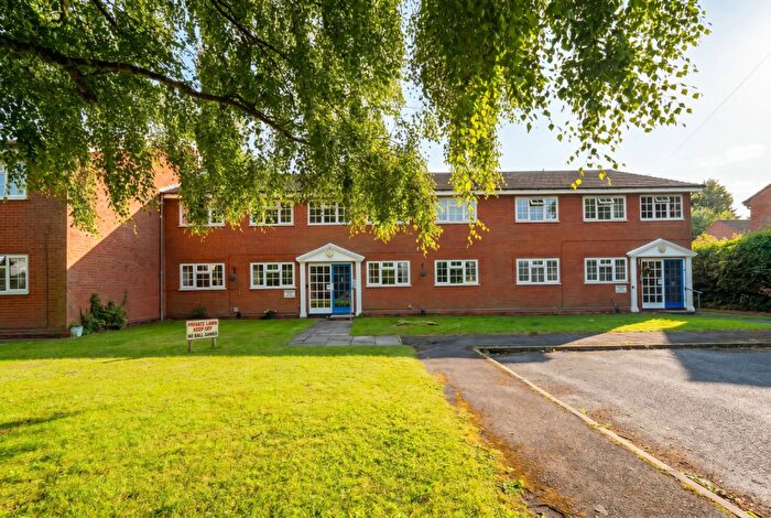 2 Bedroom Flat For Sale In Shenstone Court, Lawford Grove, Shirley, B90