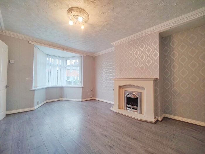 3 Bedroom House To Rent In Newstead Road, Kingstanding, B44