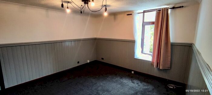 1 Bedroom Flat To Rent In Dens Road, Stobswell, Dundee, DD3