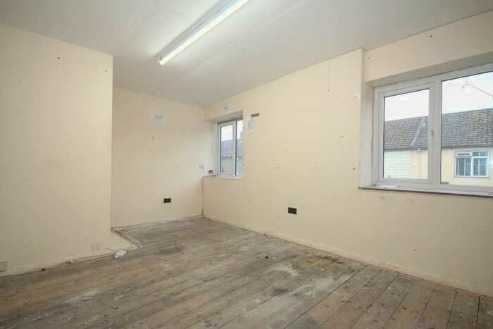 Property To Rent In Shakespeare Road, Sittingbourne ME10