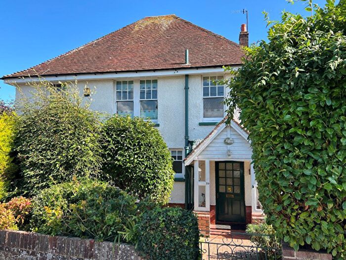 4 Bedroom Detached House For Sale In Goring Road, Steyning, West Sussex, BN44