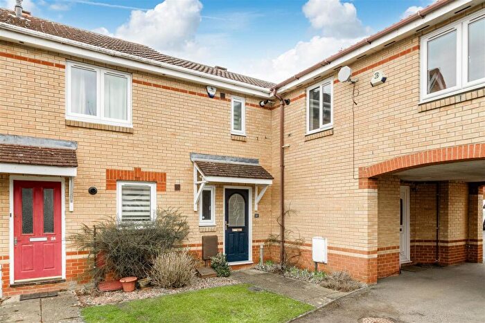 3 Bedroom End Of Terrace House For Sale In Sandringham Close, Wellingborough, NN8
