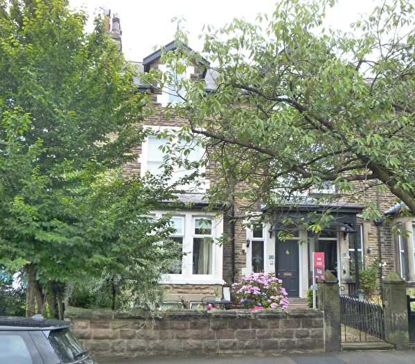 1 Bedroom Flat To Rent In West End Avenue, Harrogate, HG2