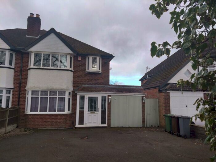 3 Bedroom Semi-Detached House To Rent In Longmore Road, Shirley, Solihull, B90