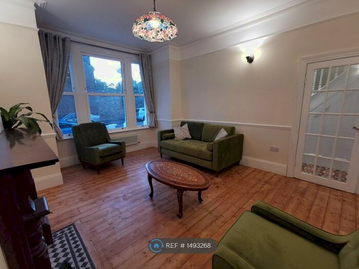 3 Bedroom Terraced House To Rent In Drayton Road, London, W13