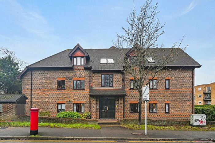 1 Bedroom Flat To Rent In St. James Road, Sutton, SM1