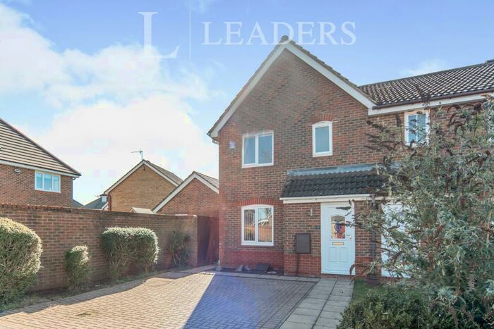 3 Bedroom Semi-Detached House To Rent In Lytham Place, Great Denham, MK40
