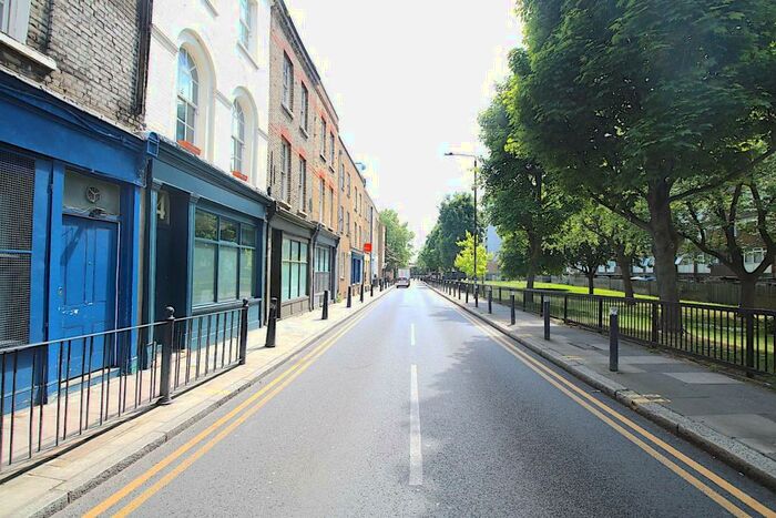 4 Bedroom House To Rent In Cannon Street Road, London, E1