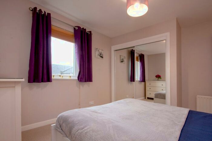 2 Bedroom Flat For Sale In Denwood, Summerhill, Aberdeen, AB15