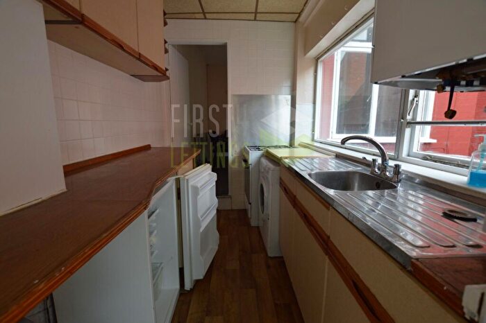 2 Bedroom Terraced House To Rent In Clarendon Park Road, Clarendon Park, LE2