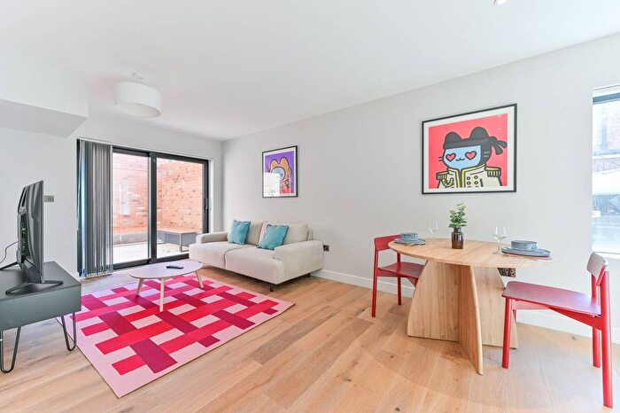 1 Bedroom Flat To Rent In Amity Grove, Raynes Park, London, SW20