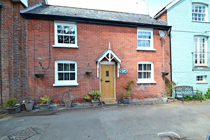 2 Bedroom Terraced House To Rent In Cranborne, BH21