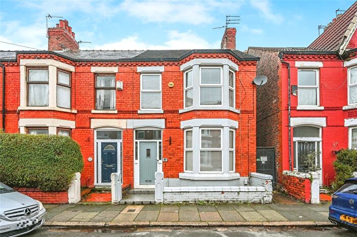 3 Bedroom End Terrace House For Sale In Barndale Road, Liverpool, Merseyside, L18