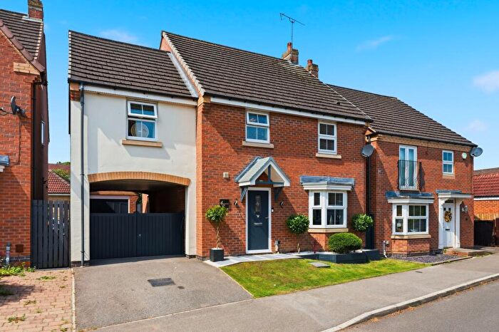 4 Bedroom Detached House For Sale In Oxclose Park Way, Halfway, S20