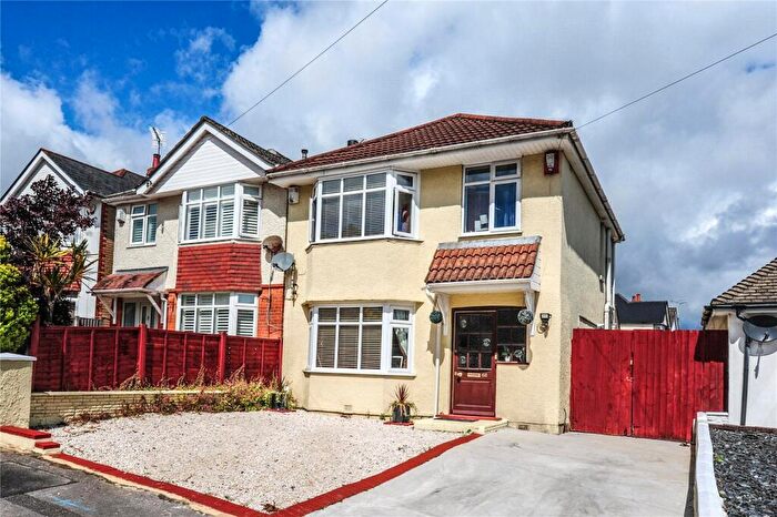 3 Bedroom Detached House For Sale In Wroxham Road, Branksome, Poole, Dorset, BH12
