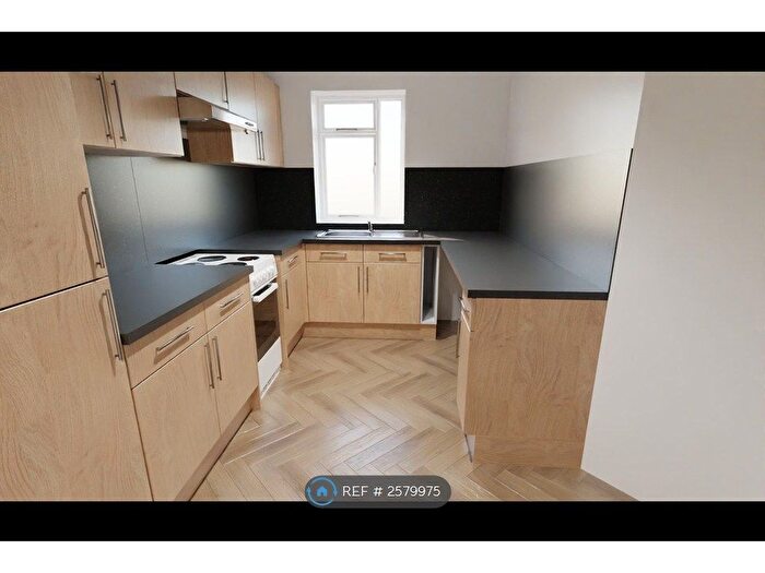 3 Bedroom Semi Detached House To Rent In Jervis Close, Fearnhead, Warrington, WA2