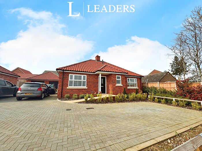 3 Bedroom Bungalow To Rent In Bedingfield Road, NR35