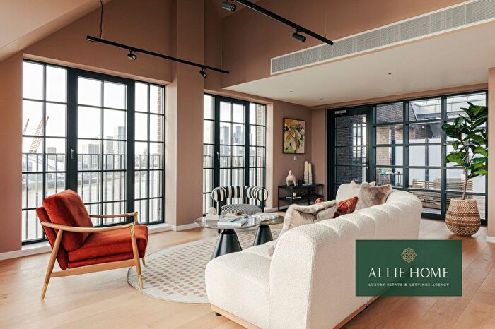 2 Bedroom Flat For Sale In Goodluck Hope, Orchard Pl, E14