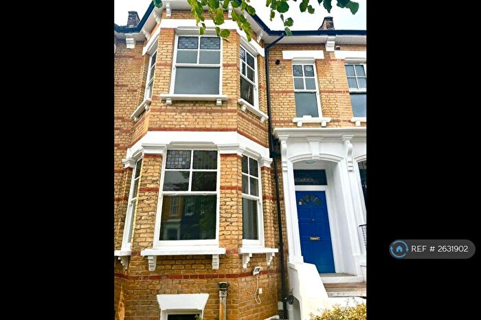 5 Bedroom Terraced House To Rent In Thistlewaite Road, London, E5