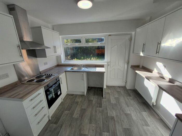 3 Bedroom Terraced House To Rent In Davena Drive, Quinton, Birmingham, B29