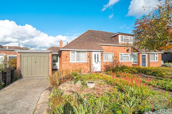 2 Bedroom Bungalow For Sale In Newfield Road, Ash Vale, Surrey, GU12