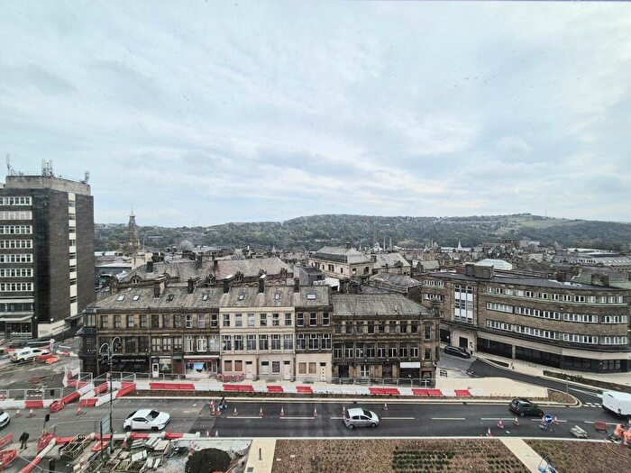 1 Bedroom Apartment To Rent In Cow Green, Halifax, HX1