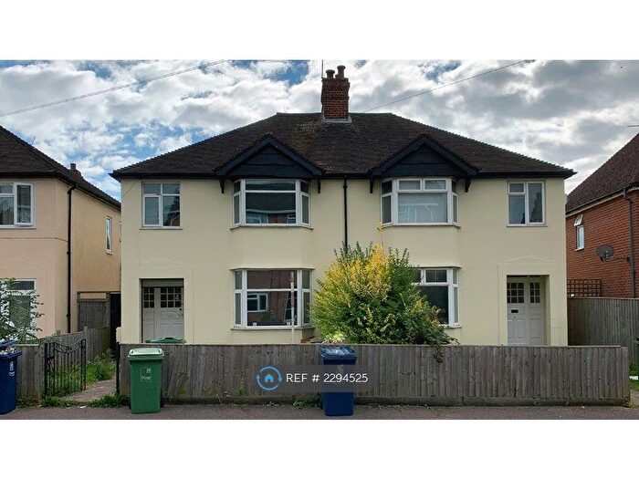 4 Bedroom Semi-Detached House To Rent In Kenilworth Avenue, Oxford, OX4