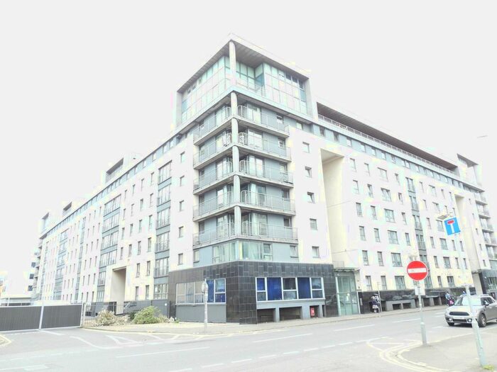 3 Bedroom Flat To Rent In Wallace Street, Glasgow, G5