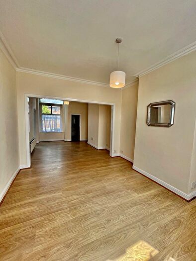 3 Bedroom Terraced House To Rent In Mellor Street, Crewe, CW1