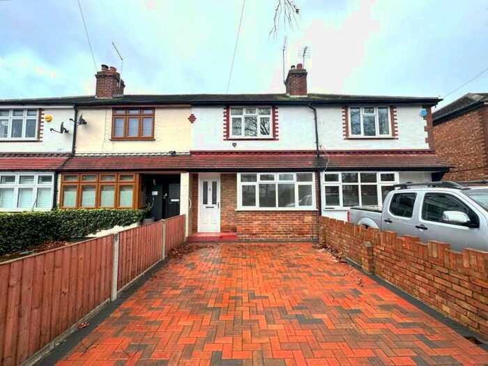 2 Bedroom Terraced House To Rent In Fenton Avenue, Staines, TW18
