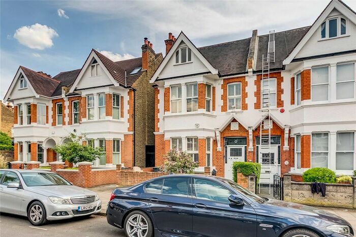 5 Bedroom Semi-Detached House To Rent In Wavendon Avenue, Chiswick, London, W4