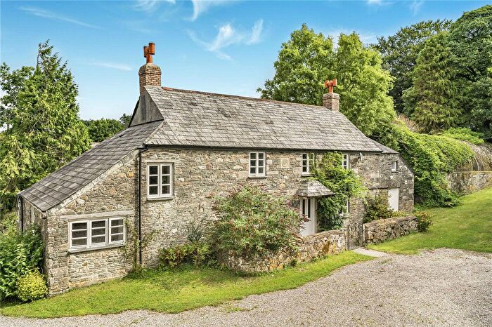 4 Bedroom Detached House For Sale In Coads Green, Launceston, Cornwall, PL15