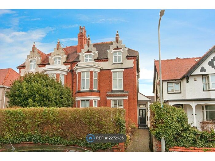 2 Bedroom Flat To Rent In Carmen Sylva Rd, Llandudno, LL30