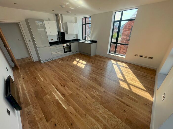 2 Bedroom Flat To Rent In Camden Drive, Birmingham, B1