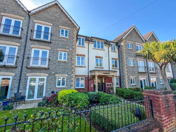 1 Bedroom Apartment For Sale In Brampton Way, Portishead, Bristol, Somerset, BS20