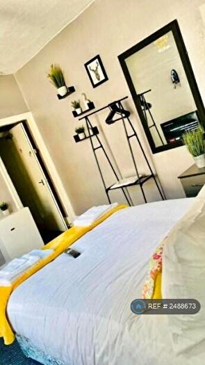 1 Bedroom Flat To Rent In Westmorland Avenue, Blackpool, FY1