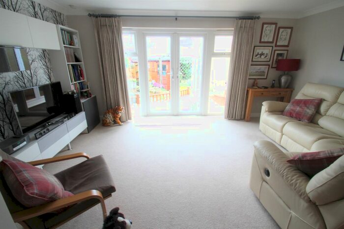 1 Bedroom Terraced House To Rent In Lionheart Way, Bursledon SO31