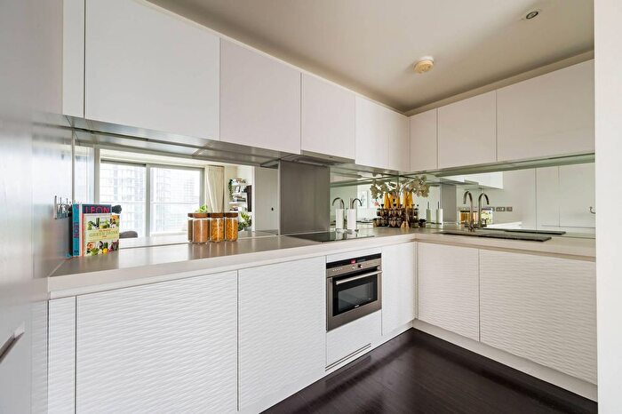 1 Bedroom Flat For Sale In Pan Peninsula, Canary Wharf, London, E14
