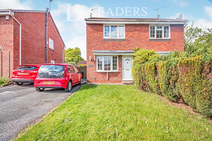 2 Bedroom Semi-Detached House To Rent In Ebourne Close, Kenilworth, CV8