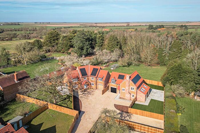 3 Bedroom Detached House For Sale In Two Detached New Build Homes In Popular North Wootton, PE30