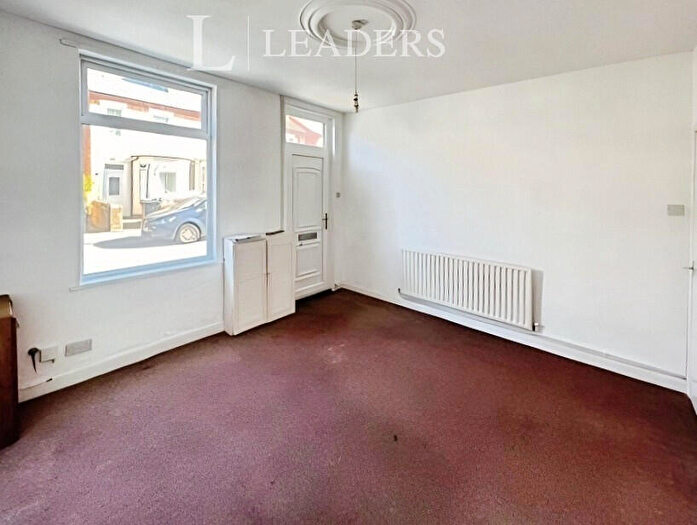3 Bedroom House To Rent In Humber Road, Beeston, Nottingham, NG9
