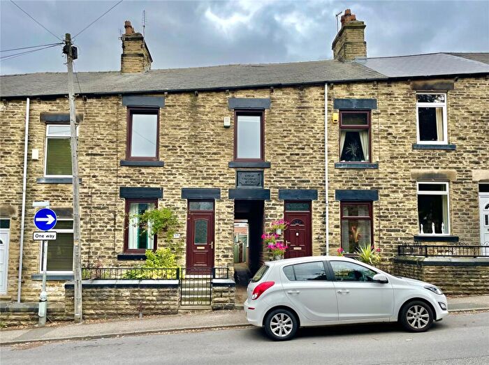 4 Bedroom Terraced House To Rent In Cemetery Road, Wombwell, Barnsley, South Yorkshire, S73
