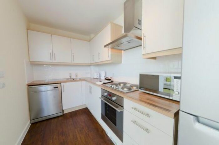 2 Bedroom Flat To Rent In Chelsea House, Milton Keynes, MK9