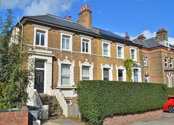 1 Bedroom Flat To Rent In Waldram Park Road London, SE23
