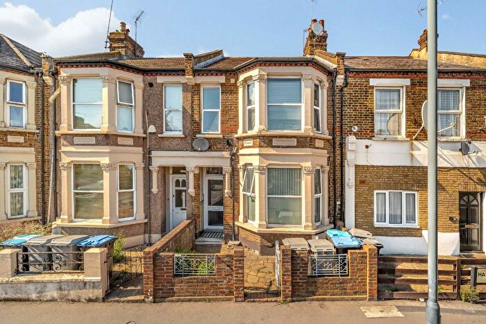 2 Bedroom Flat For Sale In Harlesden Road, Willesden Green, NW10