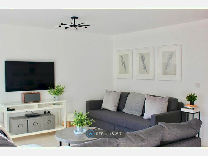 3 Bedroom End Of Terrace House To Rent In Towan Valley, Porthtowan, TR4